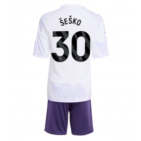 Dětské fotbalový komplet Manchester United Benjamin Sesko #30 Venkovní košile 2025-26 Krátkým Rukávem